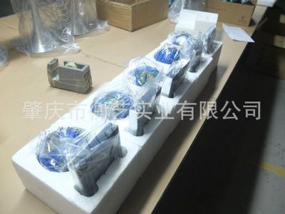 磁懸浮地球儀 科技與美學的書房新寵